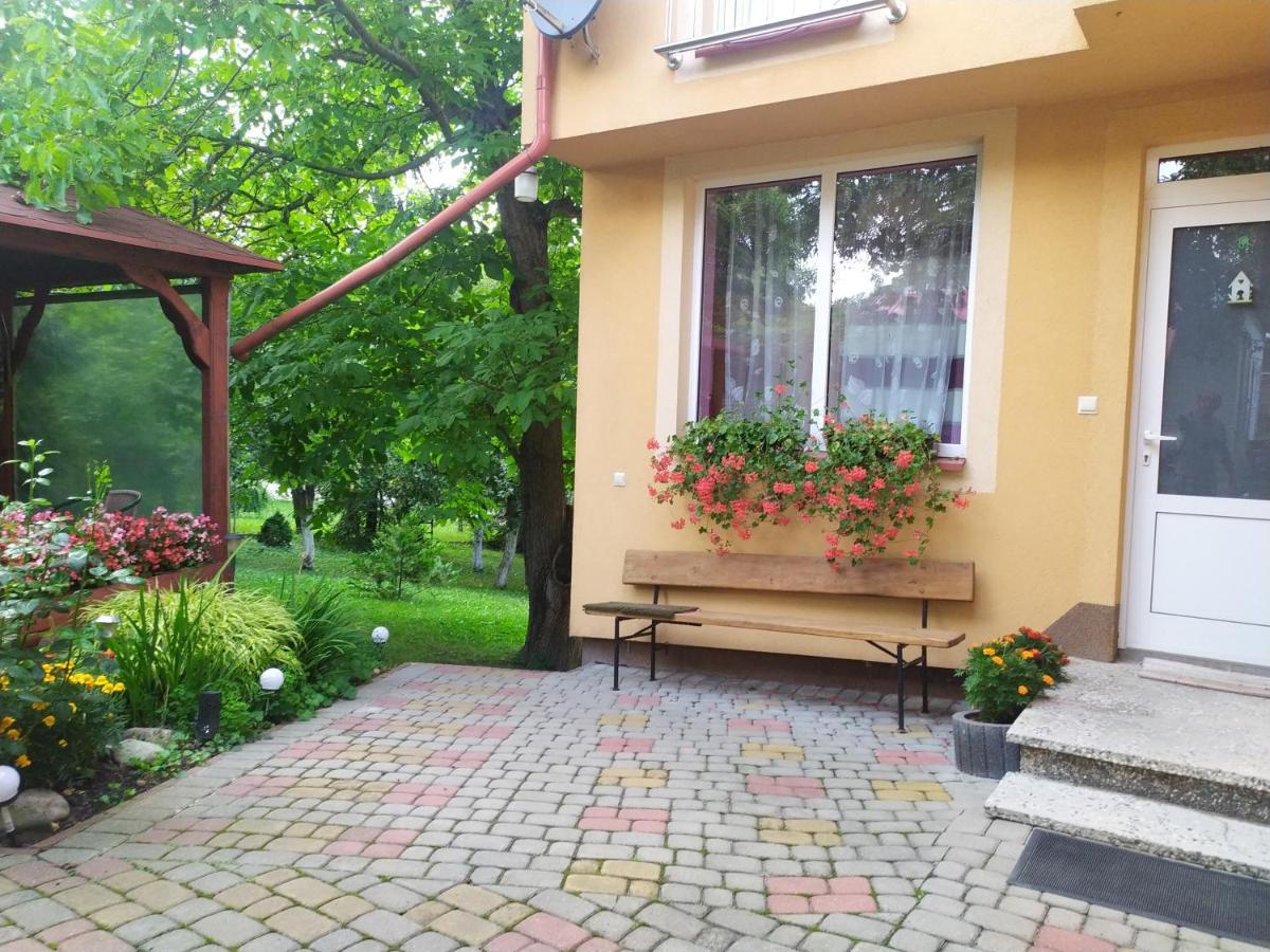 Apartament W Domu Na Wsi Томашув-Лубелскі Екстер'єр фото