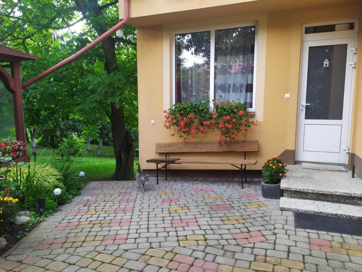 Apartament W Domu Na Wsi Томашув-Лубелскі Екстер'єр фото