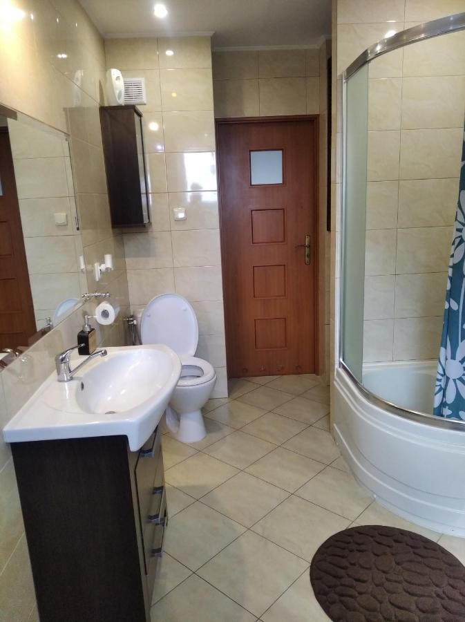 Apartament W Domu Na Wsi Томашув-Лубелскі Екстер'єр фото
