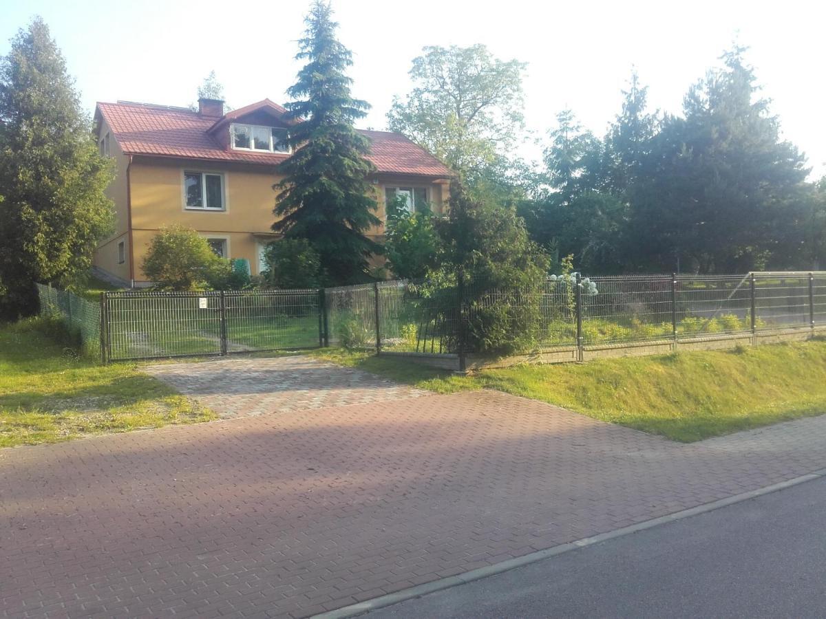 Apartament W Domu Na Wsi Томашув-Лубелскі Екстер'єр фото