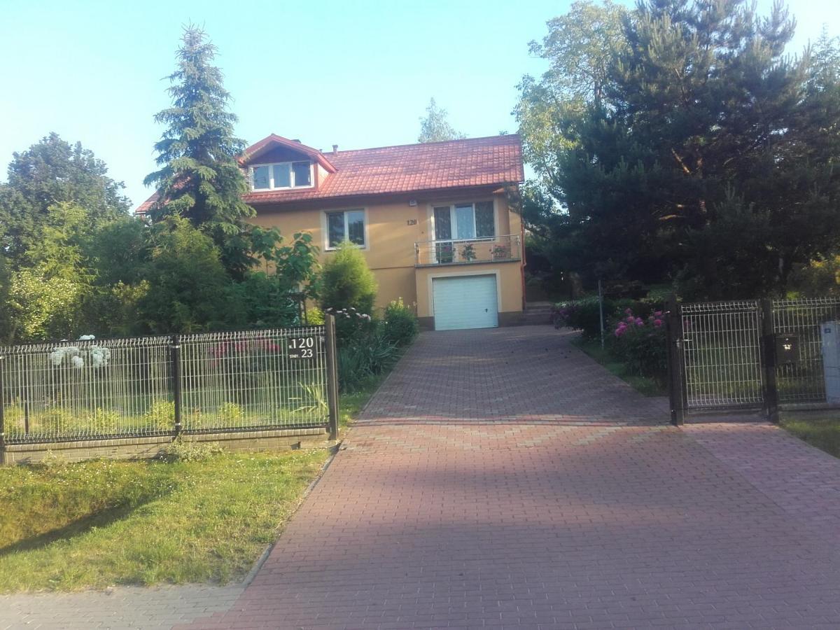 Apartament W Domu Na Wsi Томашув-Лубелскі Екстер'єр фото
