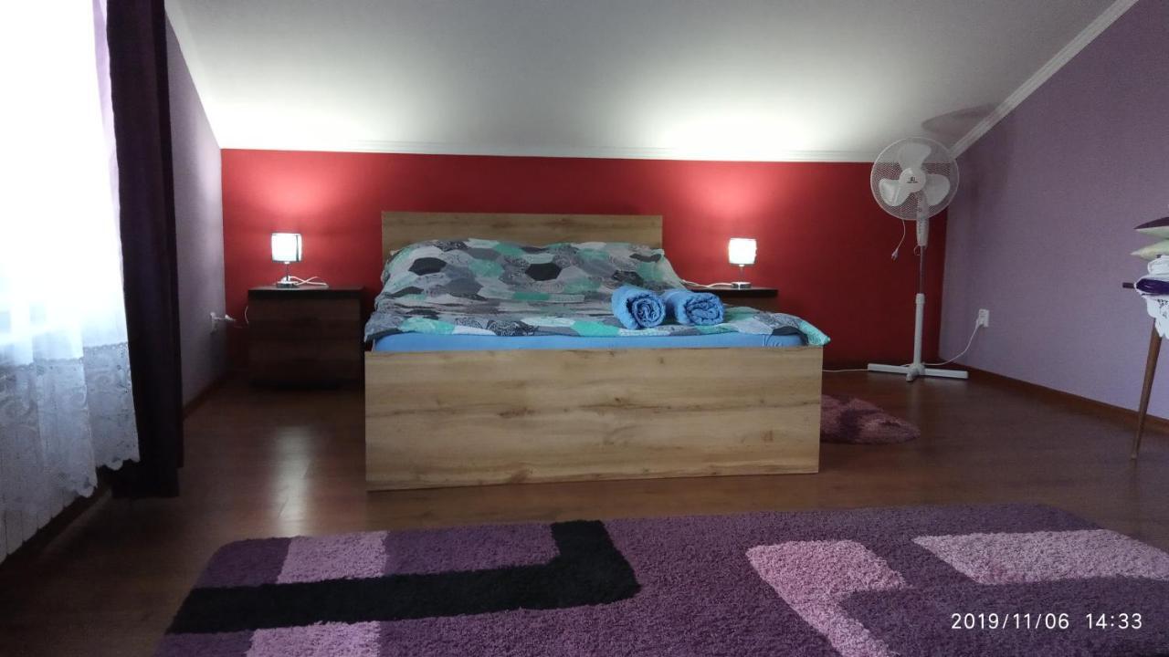 Apartament W Domu Na Wsi Томашув-Лубелскі Екстер'єр фото