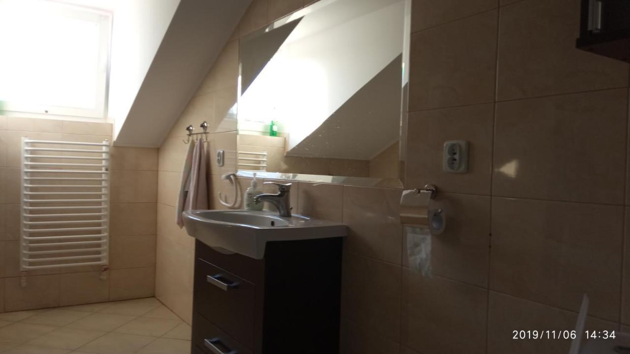 Apartament W Domu Na Wsi Томашув-Лубелскі Екстер'єр фото